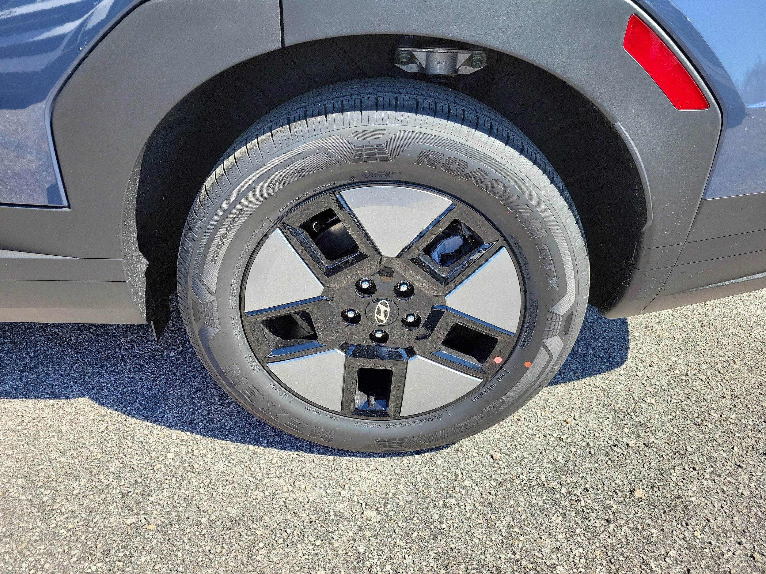 2026 Hyundai Santa Fe SEL - Photo 5