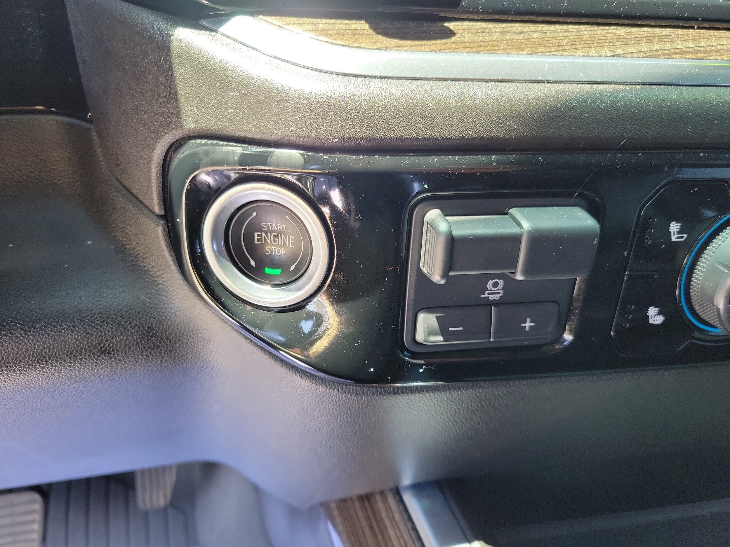 2024 Chevrolet Silverado 2500HD LT - Photo 33