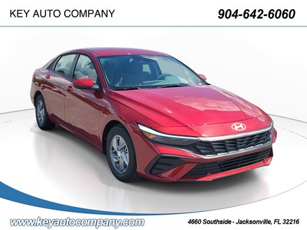 2025 Hyundai Elantra SE Sedan