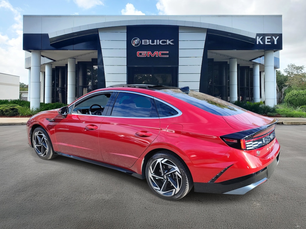 Used 2024 Hyundai Sonata SEL Sedan