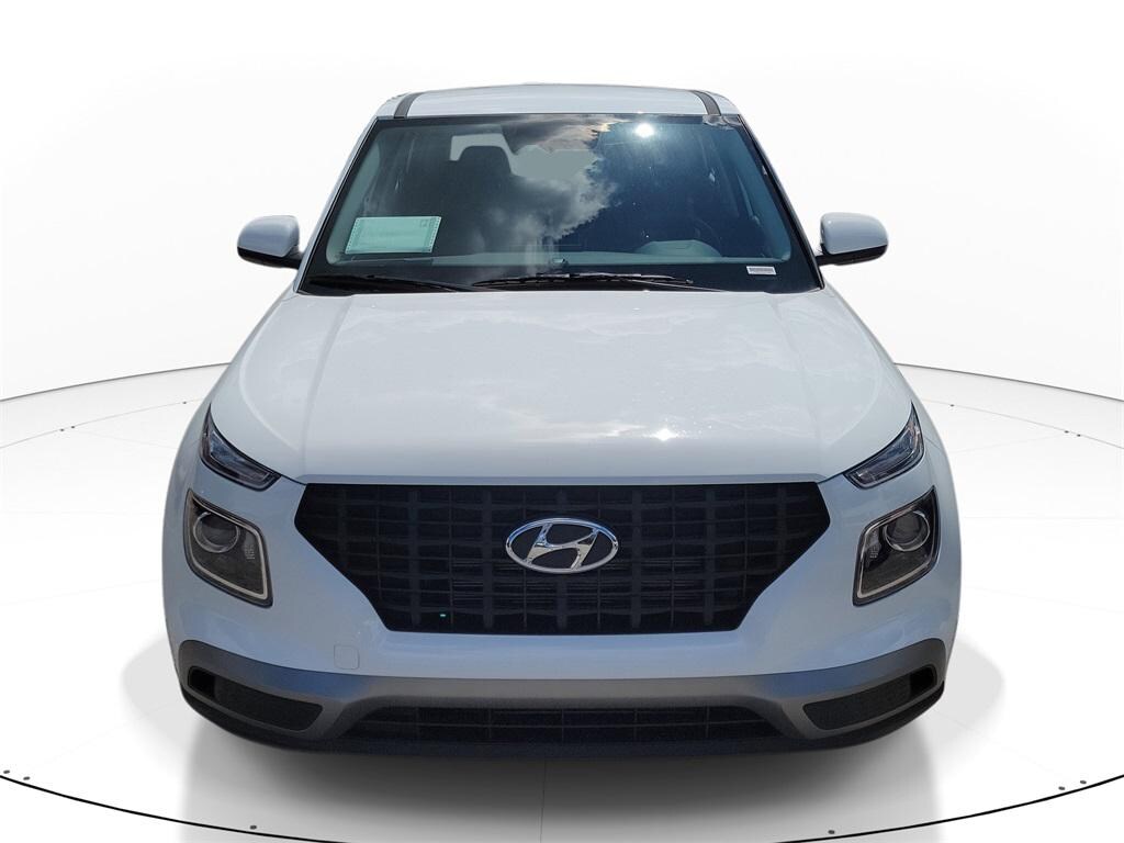 New 2025 Hyundai Venue SE SUV