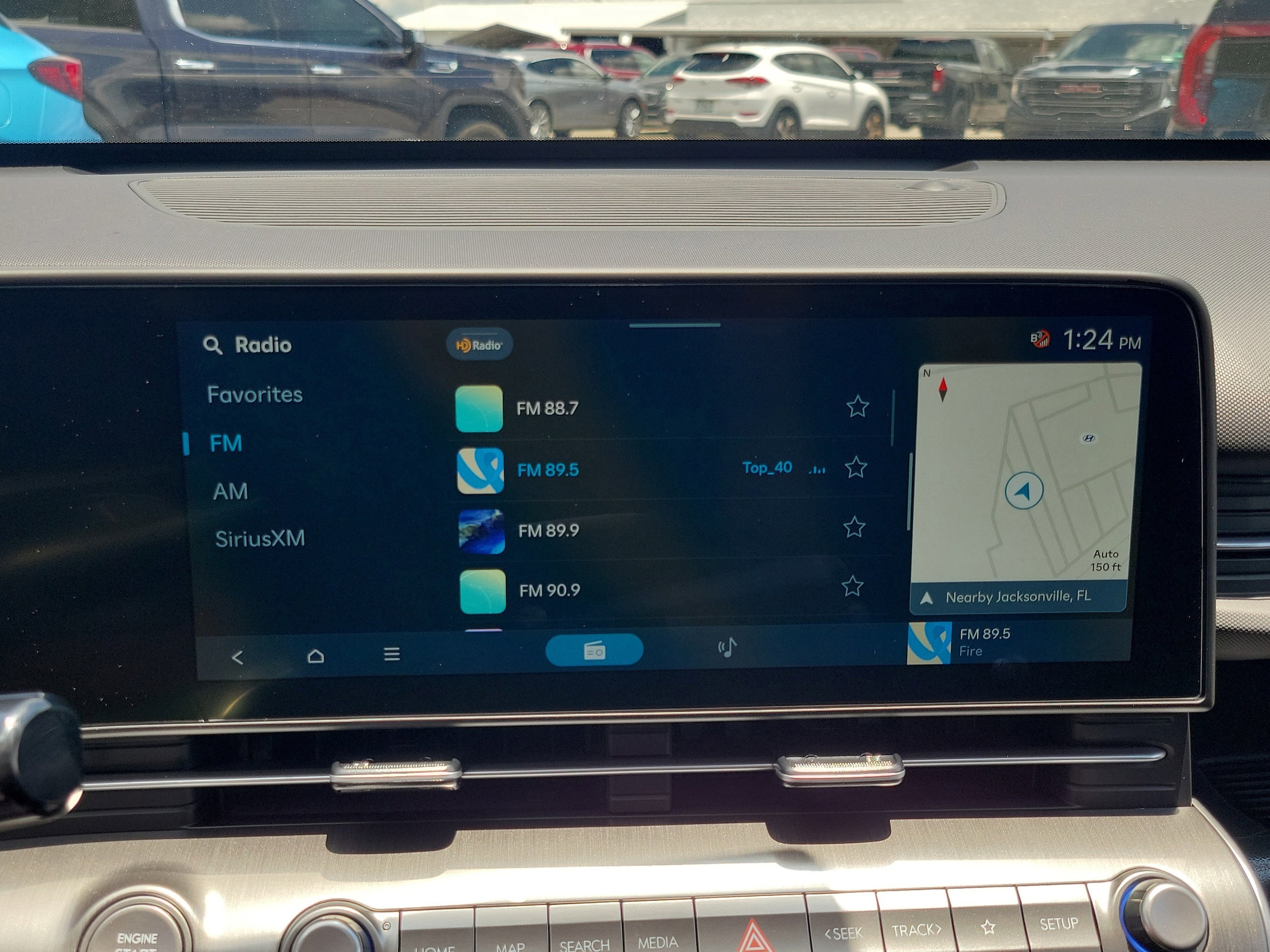 2025 Hyundai Kona SEL Convenience - Photo 23