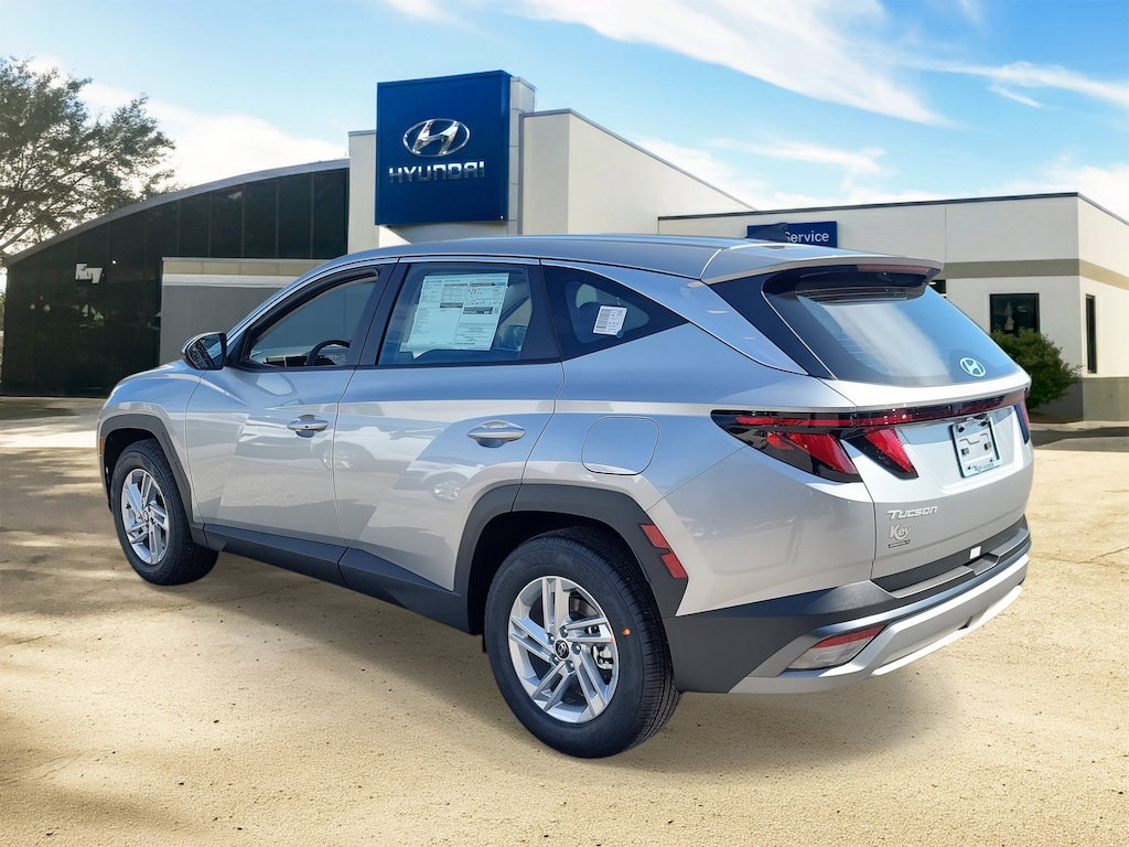 Used 2026 Hyundai Tucson SE SUV