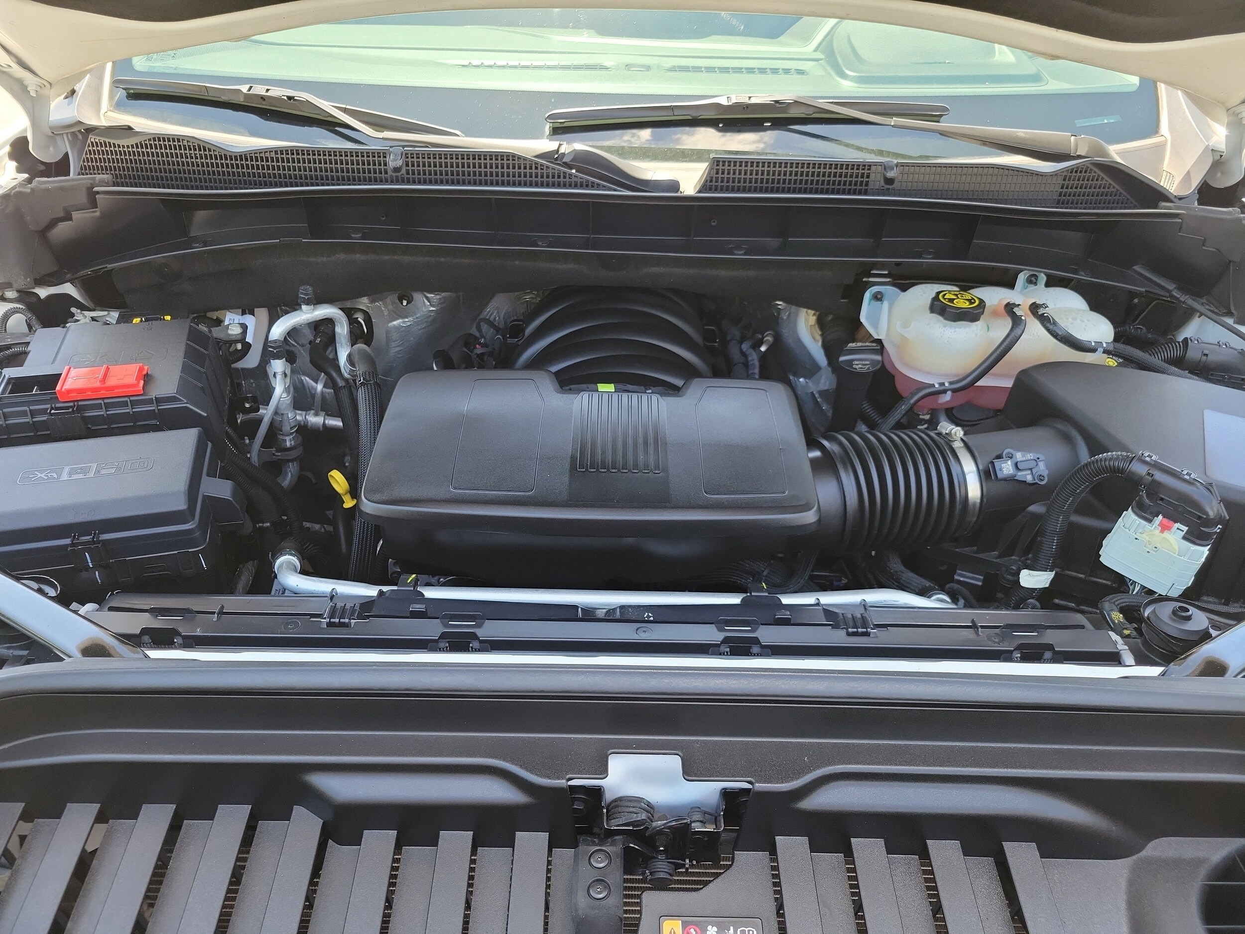 2024 GMC Sierra 1500 SLT - Photo 35
