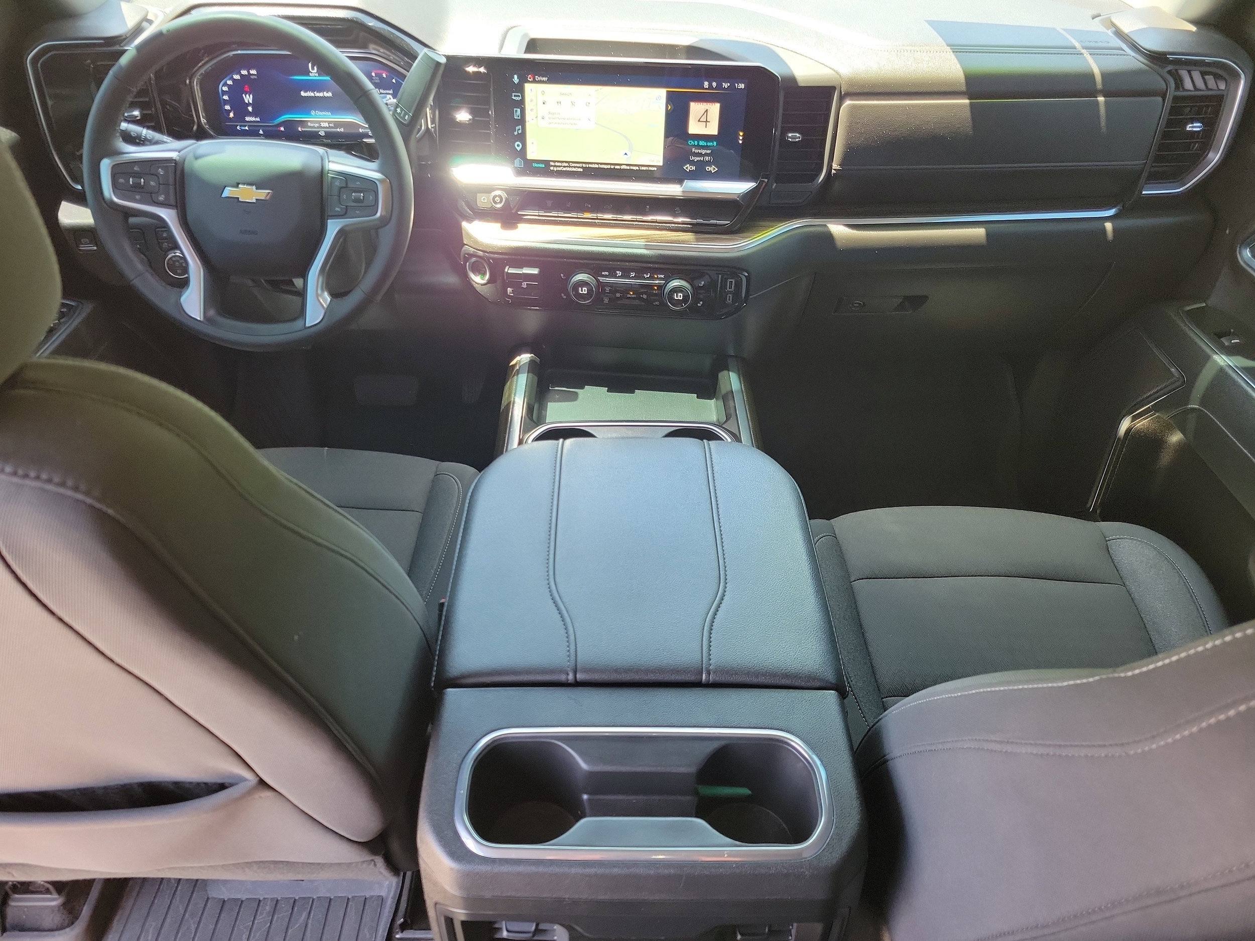 2024 Chevrolet Silverado 2500HD LT - Photo 18