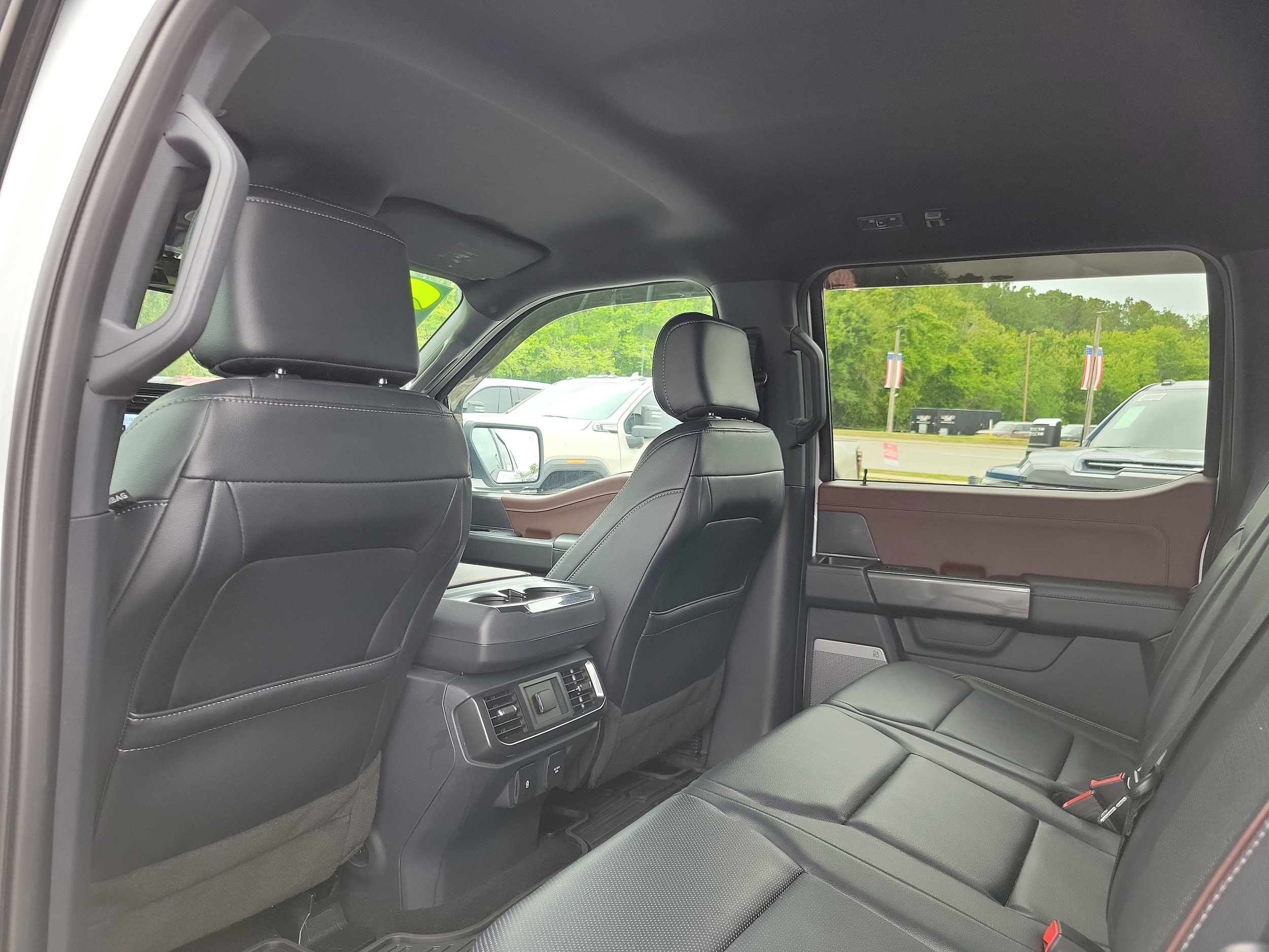2023 Ford F-150 Lariat - Photo 10