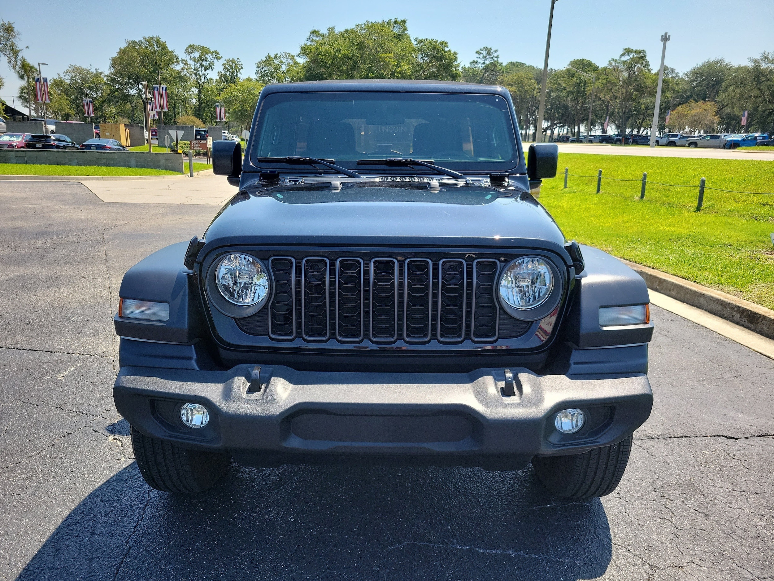 2024 Jeep Wrangler 4-Door Sport - Photo 7