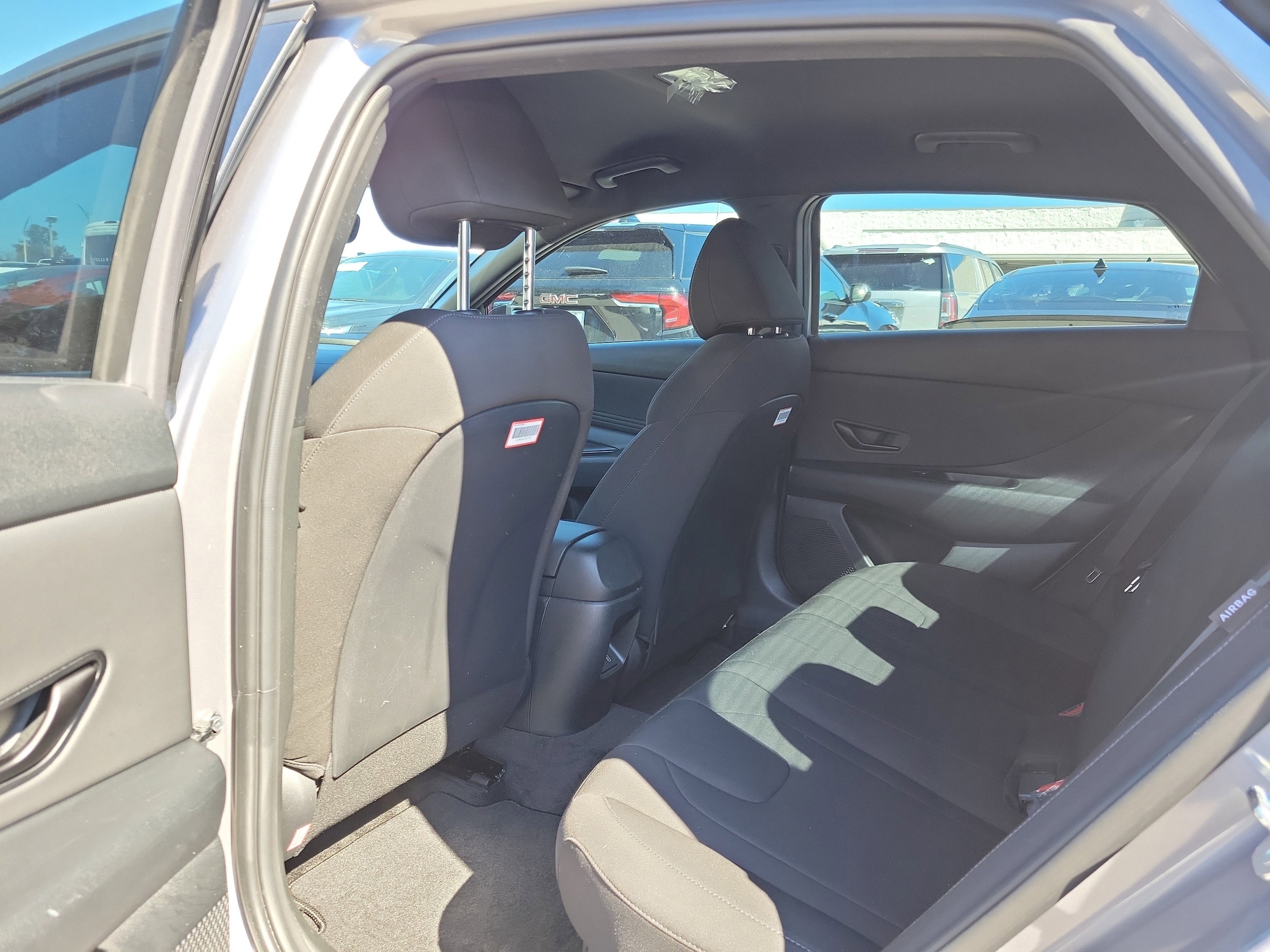 2025 Hyundai Elantra Blue - Photo 8
