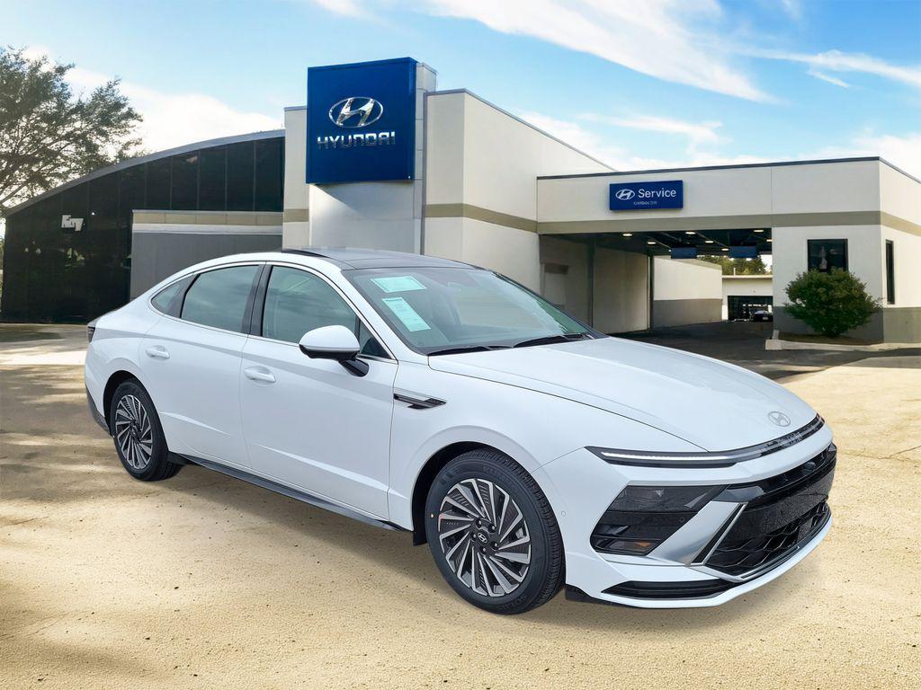 2026 Hyundai Sonata Hybrid