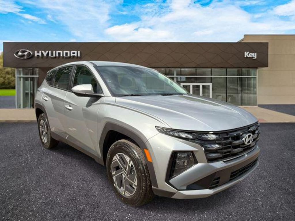 New 2026 Hyundai Tucson Hybrid Blue SE SUV