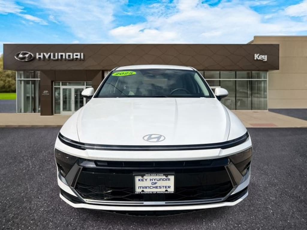 Certified 2025 Hyundai Sonata Hybrid SEL Sedan