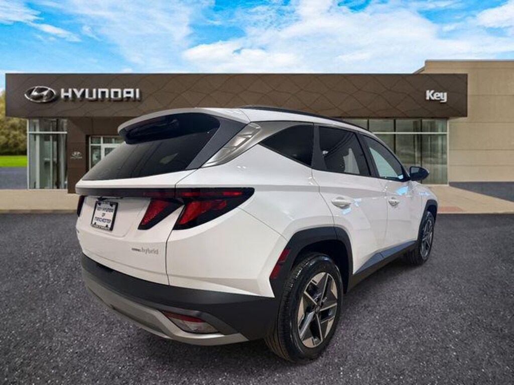 New 2026 Hyundai Tucson Hybrid SEL SUV