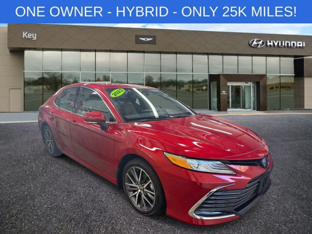 Used 2023 Toyota Camry Hybrid XLE Sedan