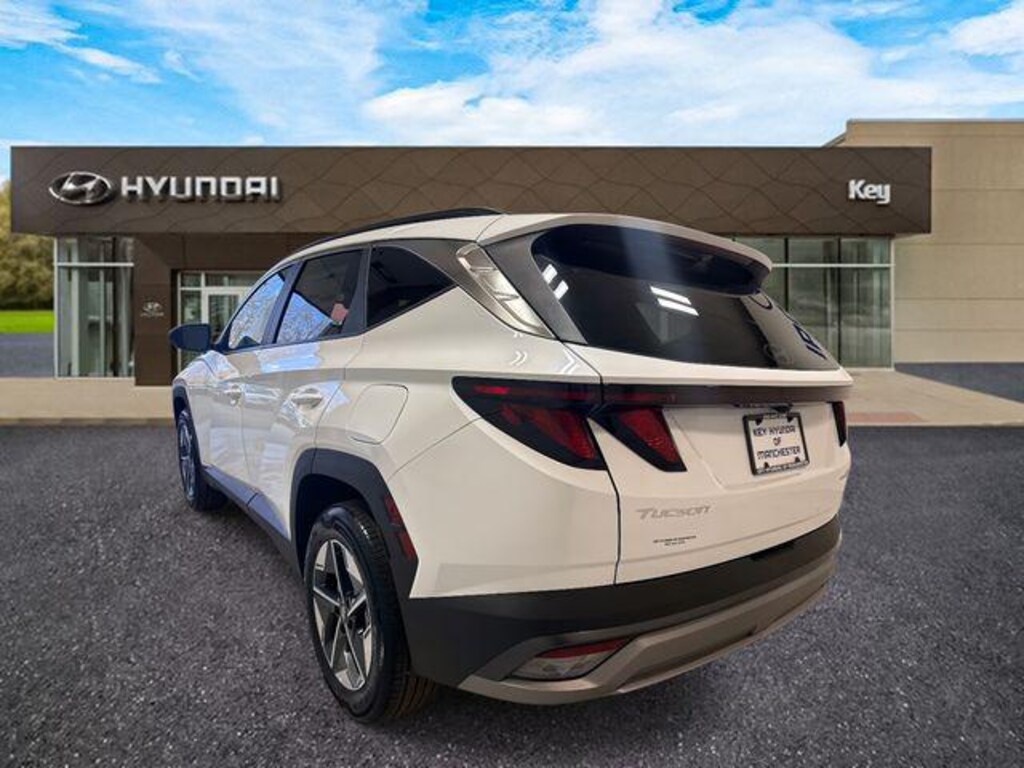 New 2026 Hyundai Tucson Hybrid SEL SUV