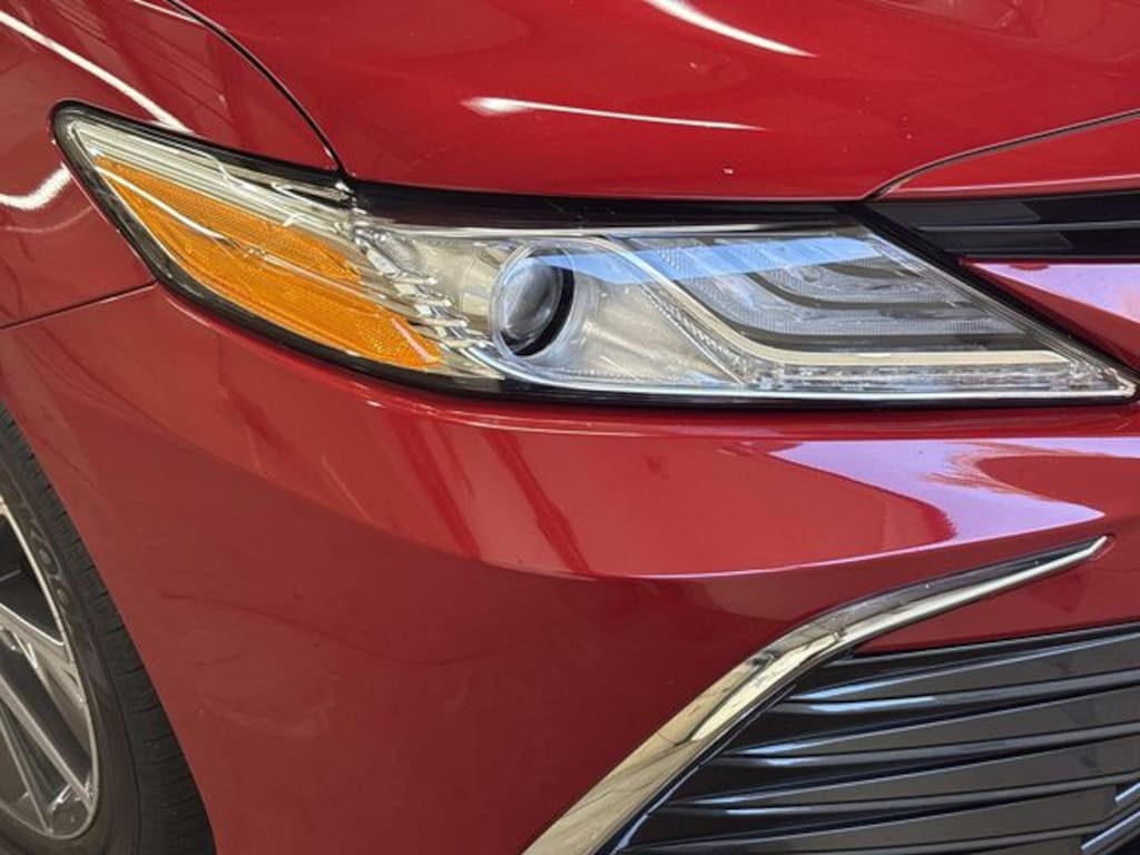 Used 2023 Toyota Camry Hybrid XLE Sedan