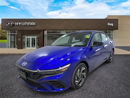 2025 Hyundai Elantra Hybrid SEL Sport Sedan