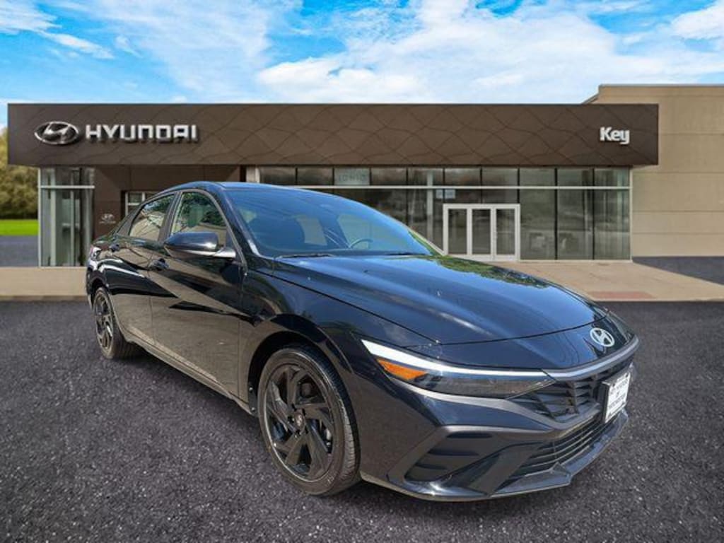 New 2026 Hyundai Elantra SEL Sport Sedan