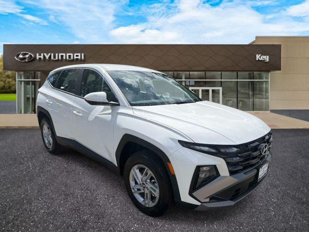 New 2026 Hyundai Tucson SE SUV