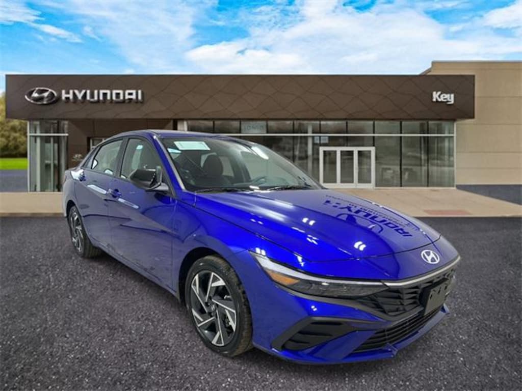 New 2025 Hyundai Elantra Hybrid SEL Sport Sedan