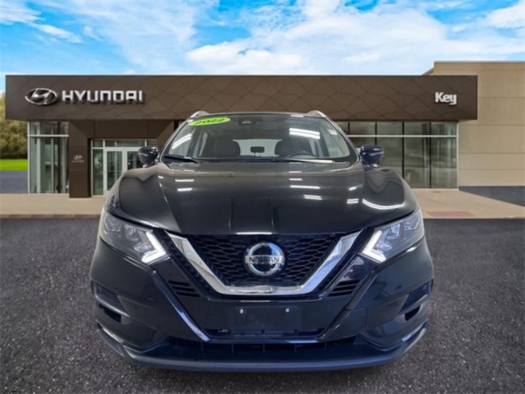 Used 2022 Nissan Rogue Sport SV SUV