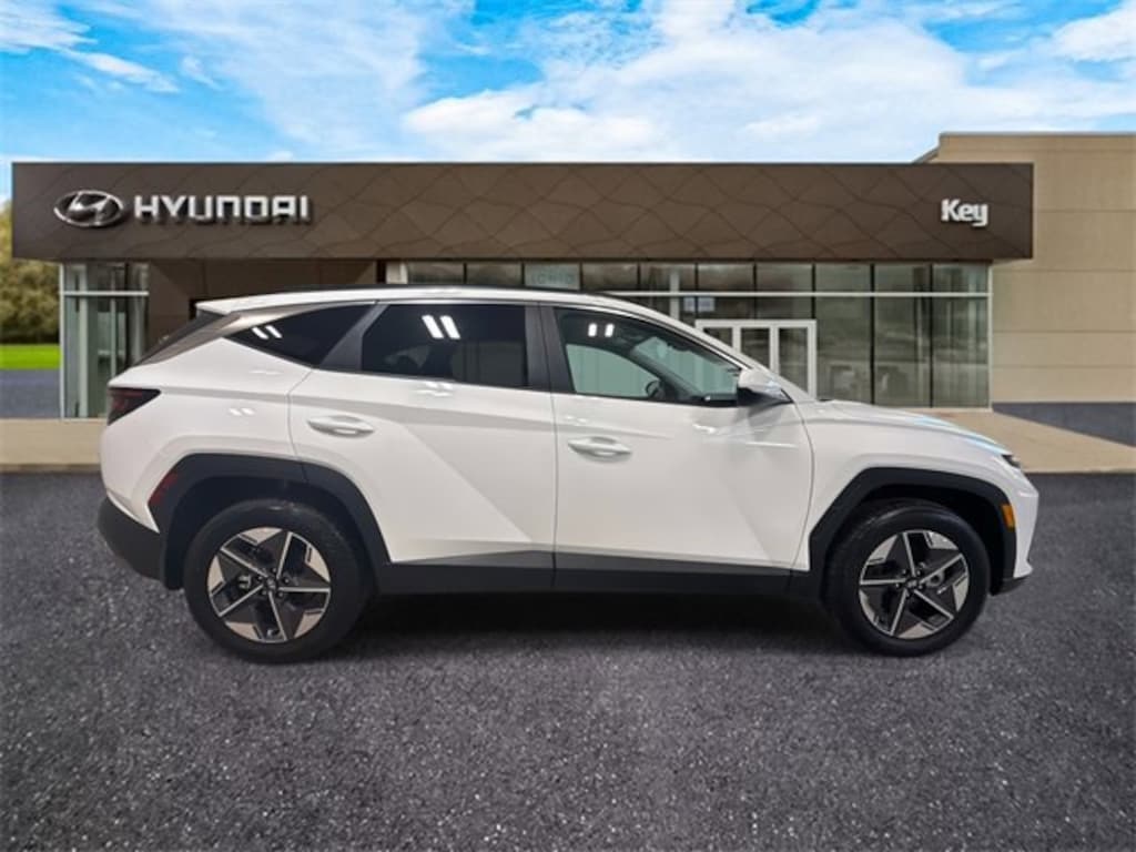 Certified 2025 Hyundai Tucson SEL SUV
