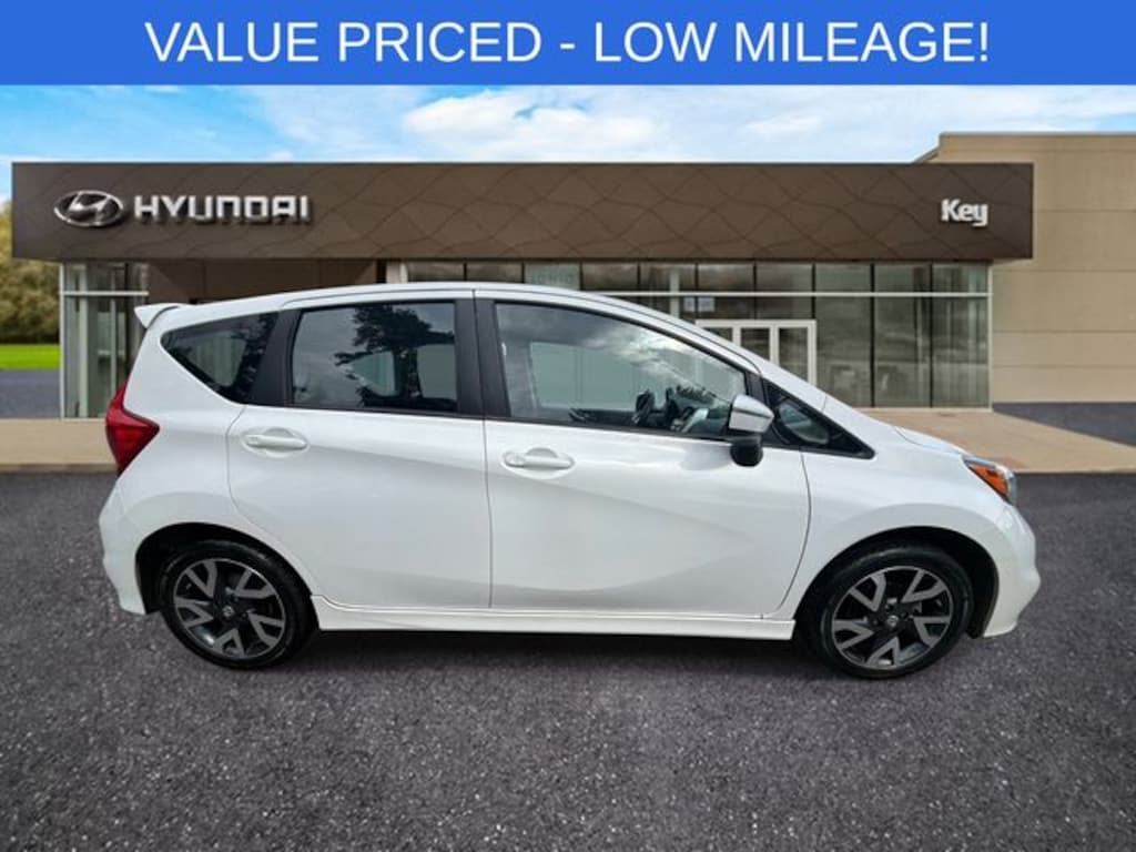 Used 2016 Nissan Versa Note SR Hatchback