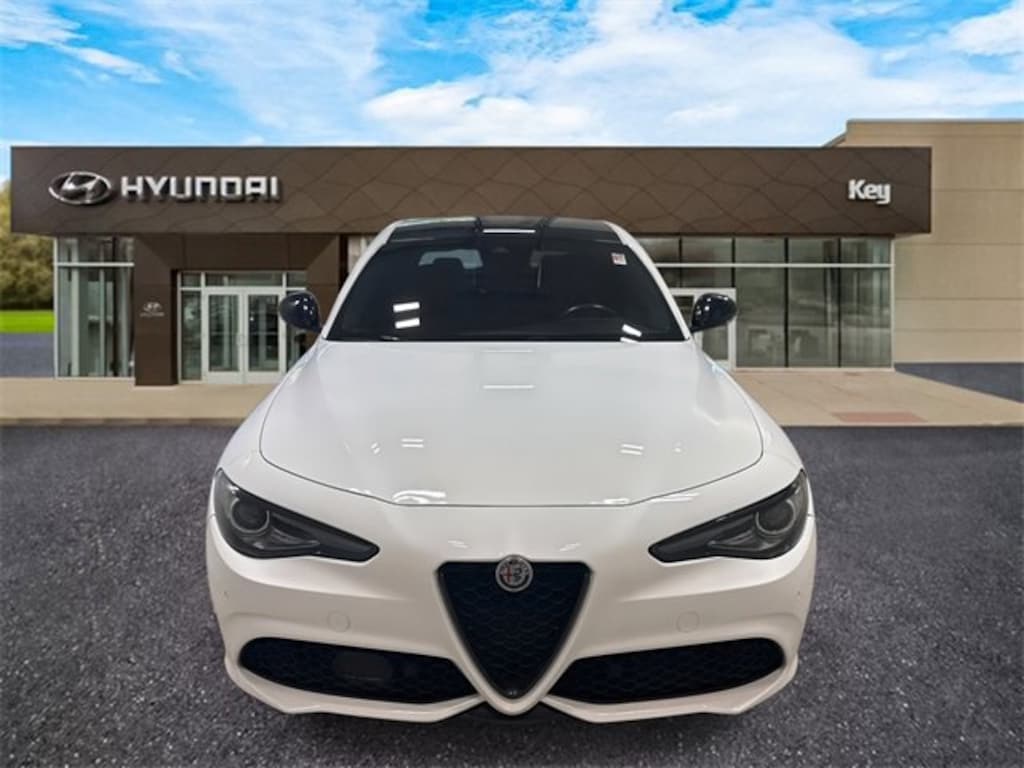 Used 2022 Alfa Romeo Giulia Ti Sedan