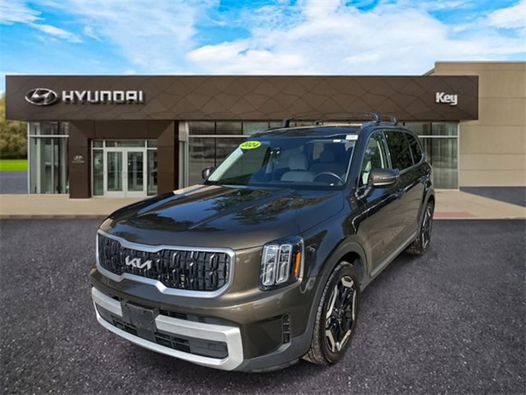Used 2024 Kia Telluride EX SUV