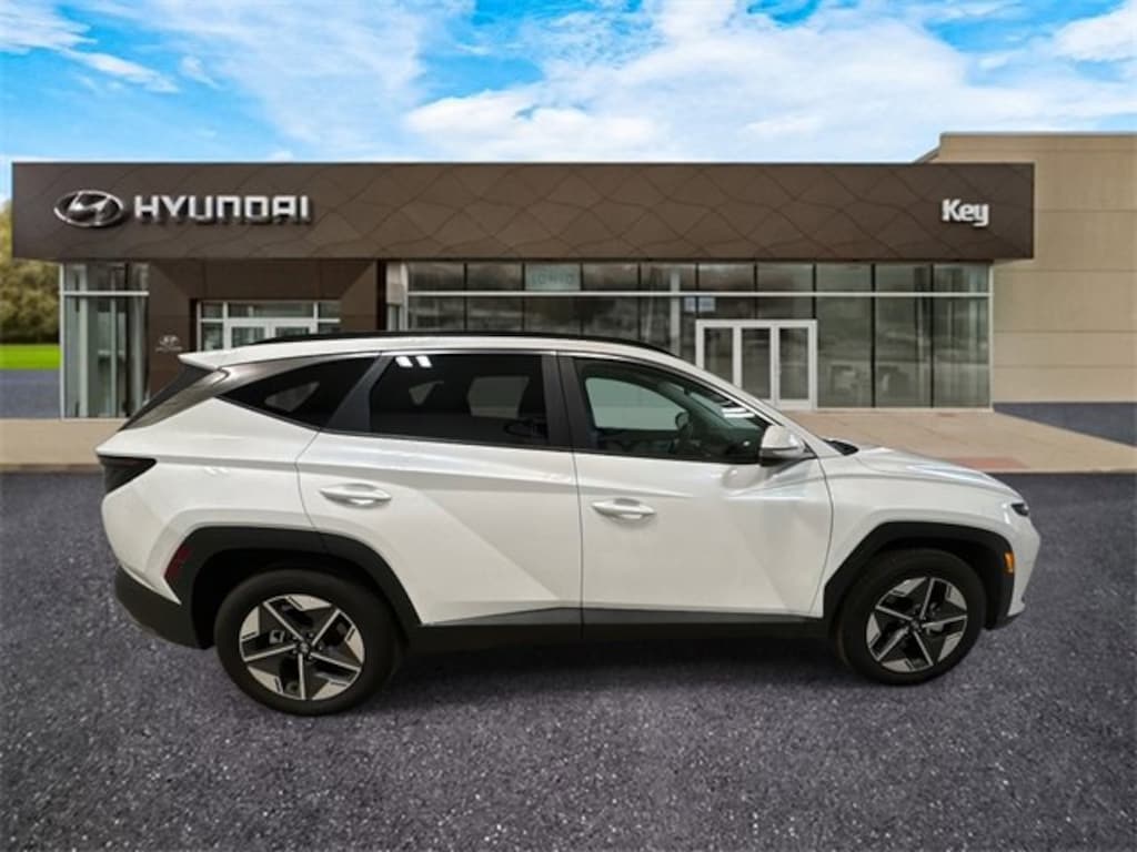 Certified 2025 Hyundai Tucson SEL Convenience SUV