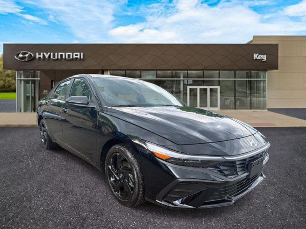 New 2026 Hyundai Elantra SEL Sport Sedan