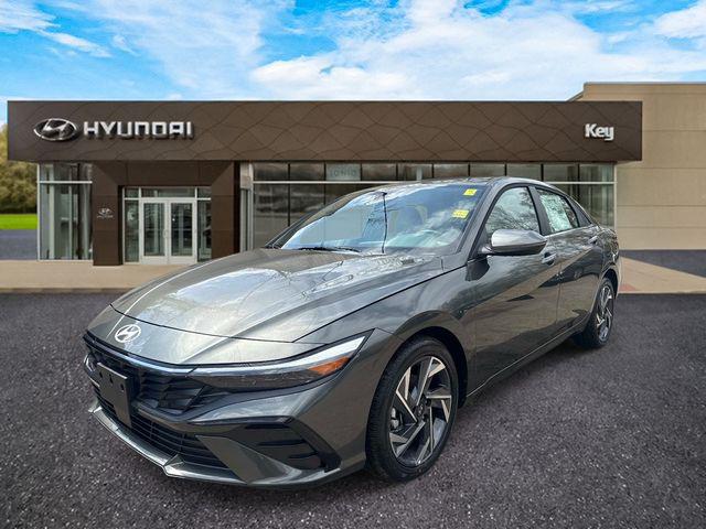 2026 Hyundai Elantra Hybrid Sedan 