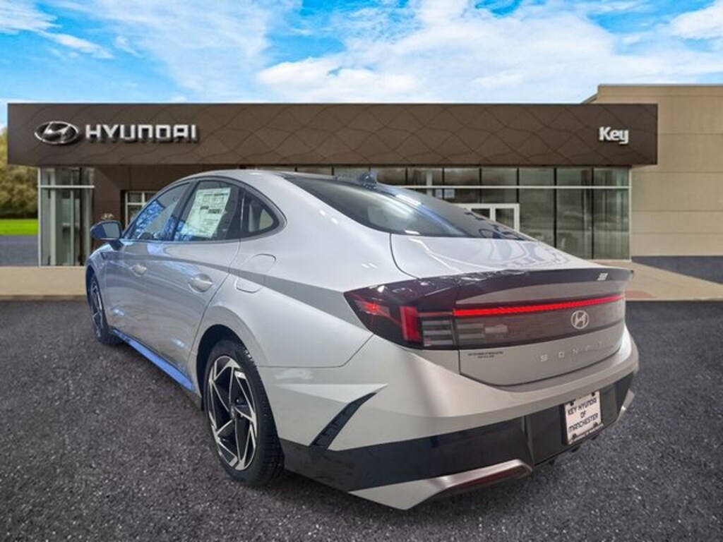 Certified 2025 Hyundai Sonata SEL Convenience Sedan