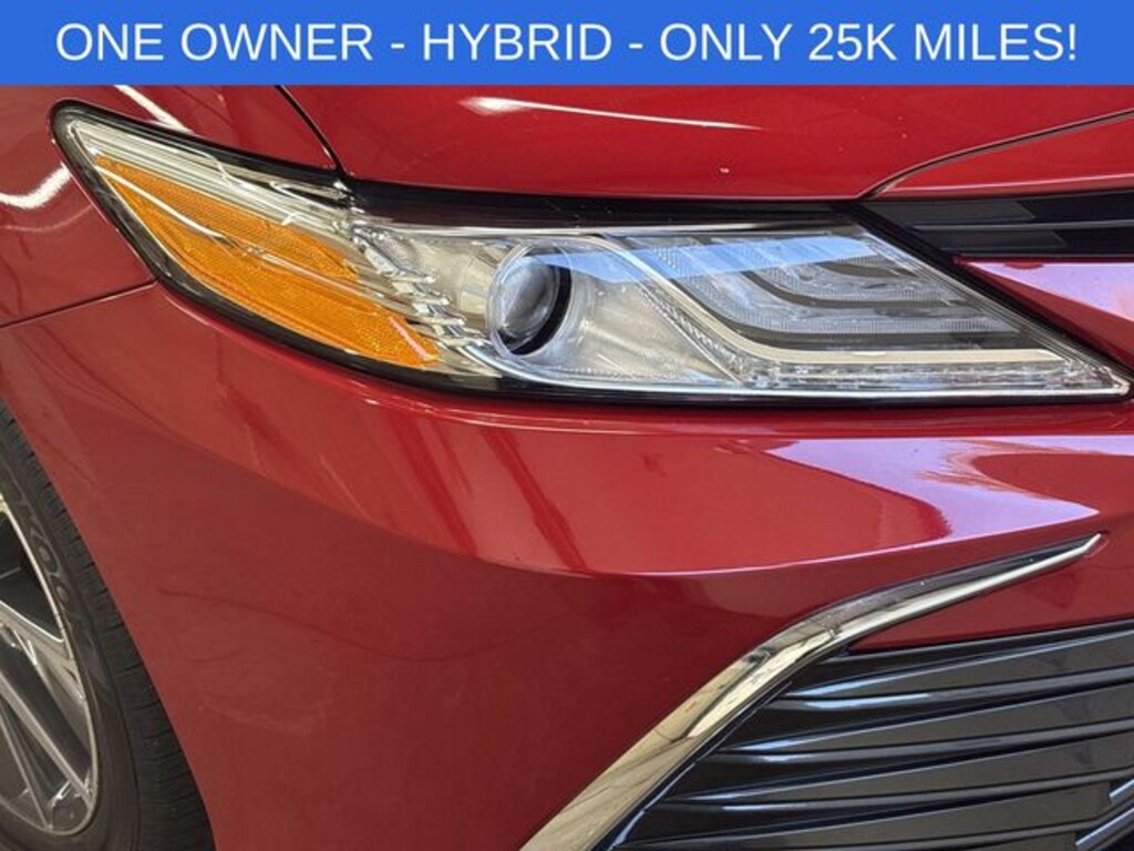 Used 2023 Toyota Camry Hybrid XLE Sedan