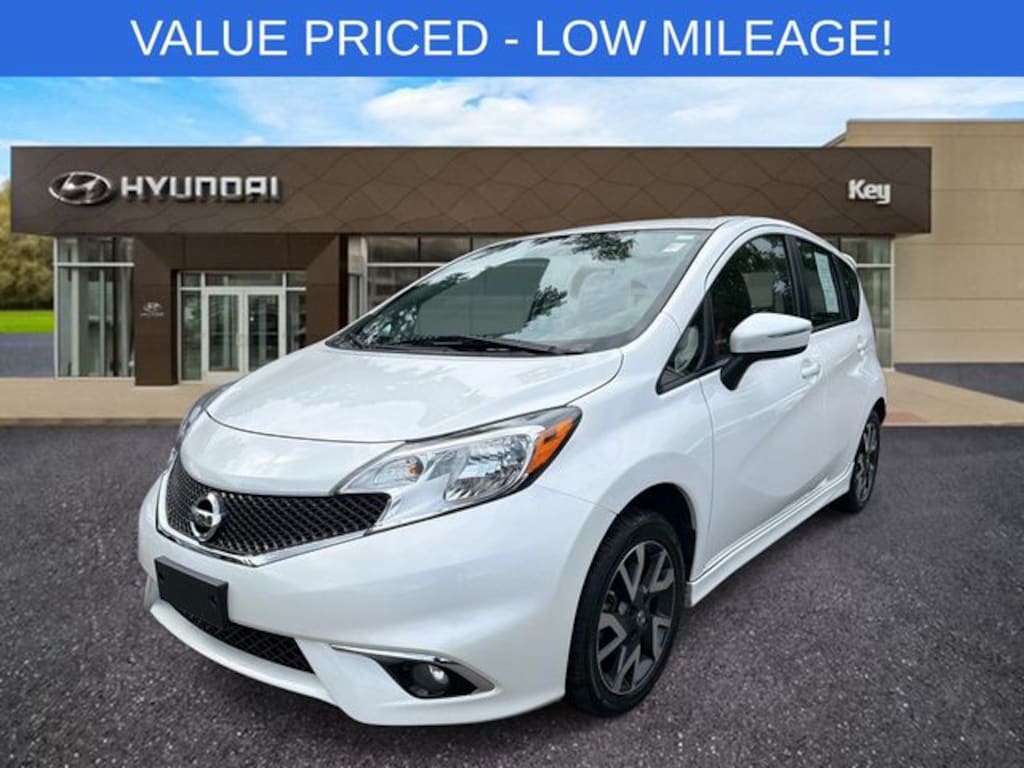 Used 2016 Nissan Versa Note SR Hatchback