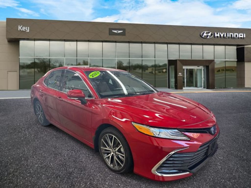 Used 2023 Toyota Camry Hybrid XLE Sedan