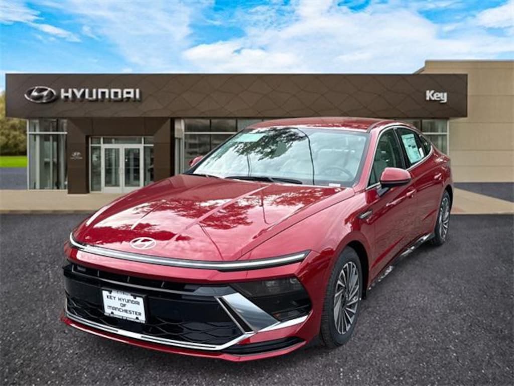 New 2025 Hyundai Sonata Hybrid SEL Sedan