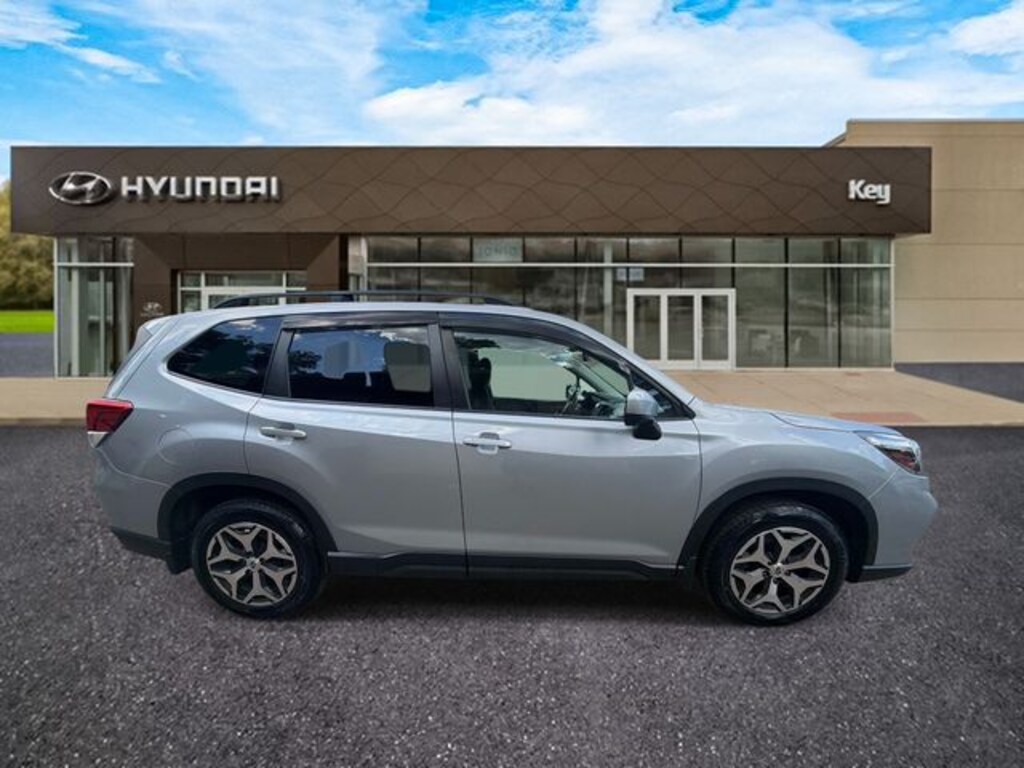 Used 2021 Subaru Forester Premium SUV