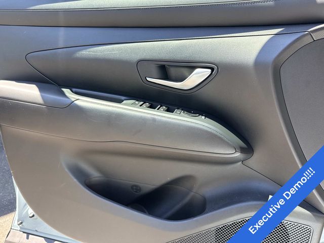 2025 Hyundai Santa Cruz SE - Photo 19