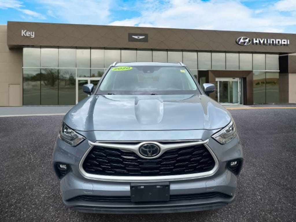 Used 2020 Toyota Highlander XLE SUV
