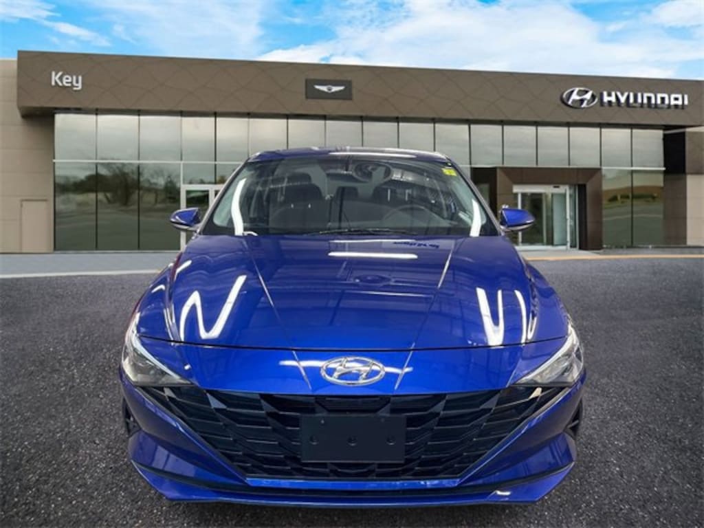 Used 2023 Hyundai Elantra SEL Sedan