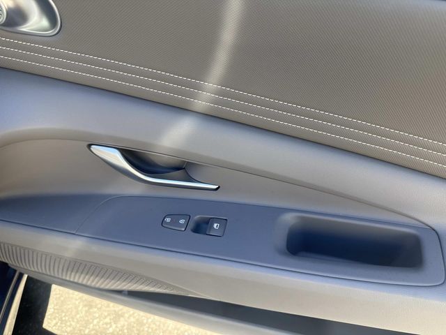 2025 Hyundai Elantra SEL - Photo 26