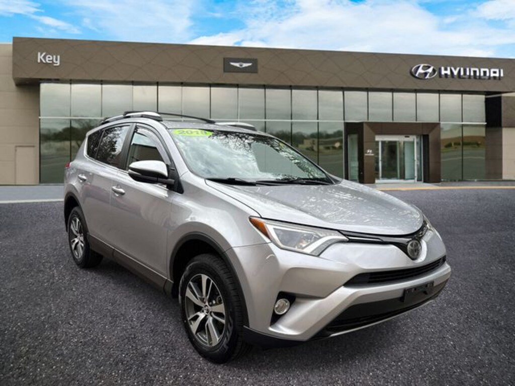 Used 2018 Toyota RAV4 XLE SUV