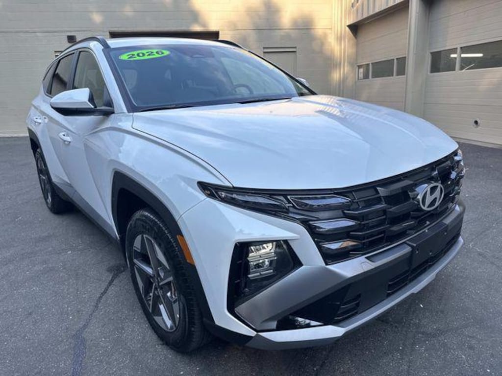 New 2026 Hyundai Tucson Hybrid SEL SUV