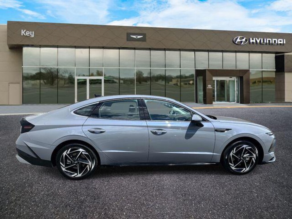 New 2026 Hyundai Sonata SEL Sport Sedan