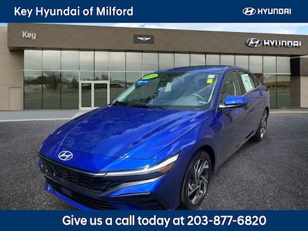2025 Hyundai Elantra Hybrid Limited Sedan