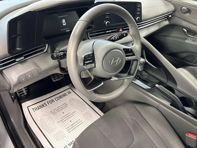 2025 Hyundai Elantra SEL - Photo 10