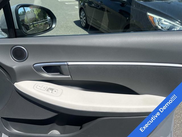 2025 Hyundai Sonata SE - Photo 27