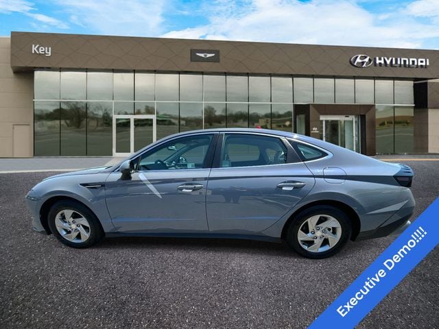 2025 Hyundai Sonata SE - Photo 8