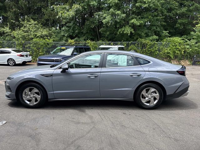 2025 Hyundai Sonata SE - Photo 9