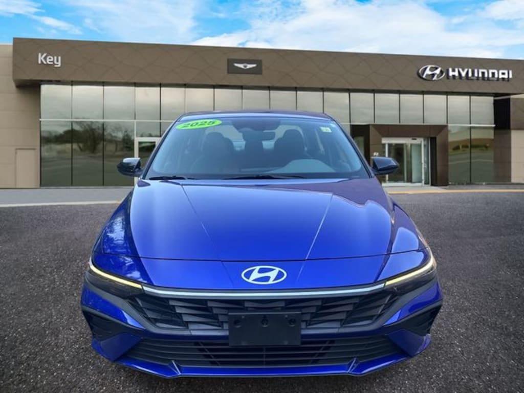 Certified 2025 Hyundai Elantra SEL Sport Sedan